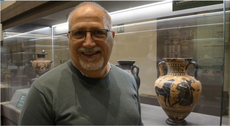 Continua la rassegna video di approfondimento sulla mostra al MAF "Tesori dalle terre d’Etruria. La collezione dei conti Passerini, Patrizi di Firenze e Cortona".